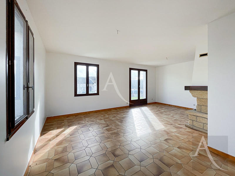 Maison - 80 m² - 3 pièces