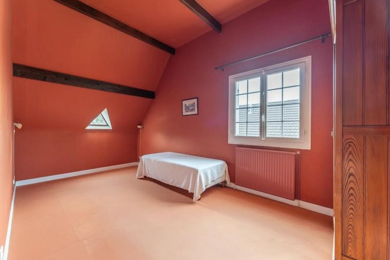 Maison - 211 m² - 6 pièces