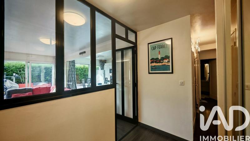 Appartement - 99 m² - 5 pièces