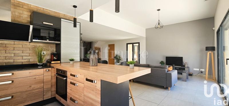 Maison - 148 m² - 6 pièces