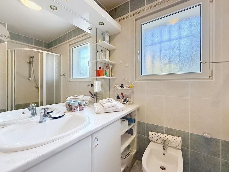 Maison - 188 m² - 6 pièces