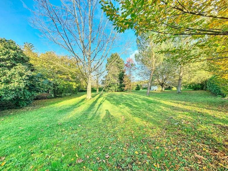 Propriété - 150 m² - 6 pièces