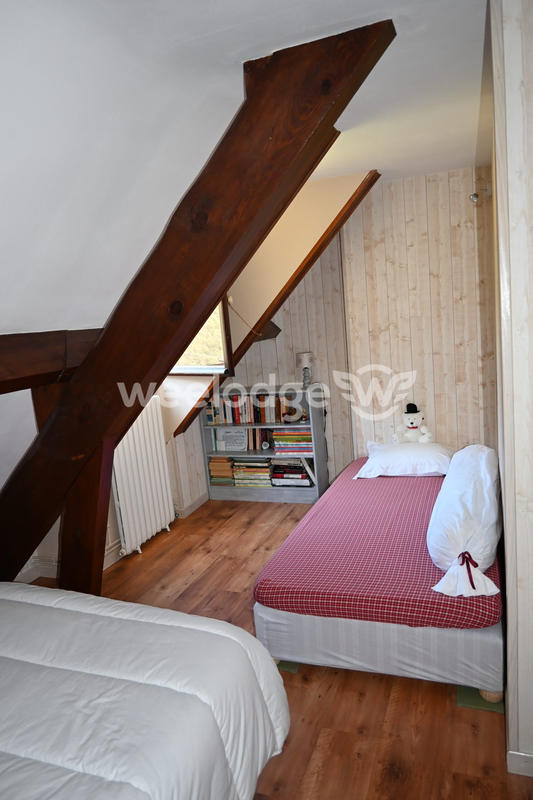 Maison - 131 m² - 9 pièces