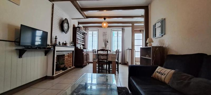Propriété - 148 m² - 6 pièces