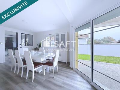 Maison - 140 m² - 5 pièces