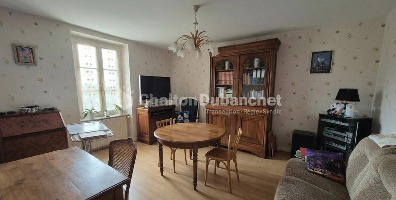 Maison - 184 m² - 7 pièces