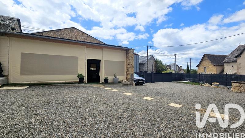 Maison de campagne - 251 m² - 7 pièces