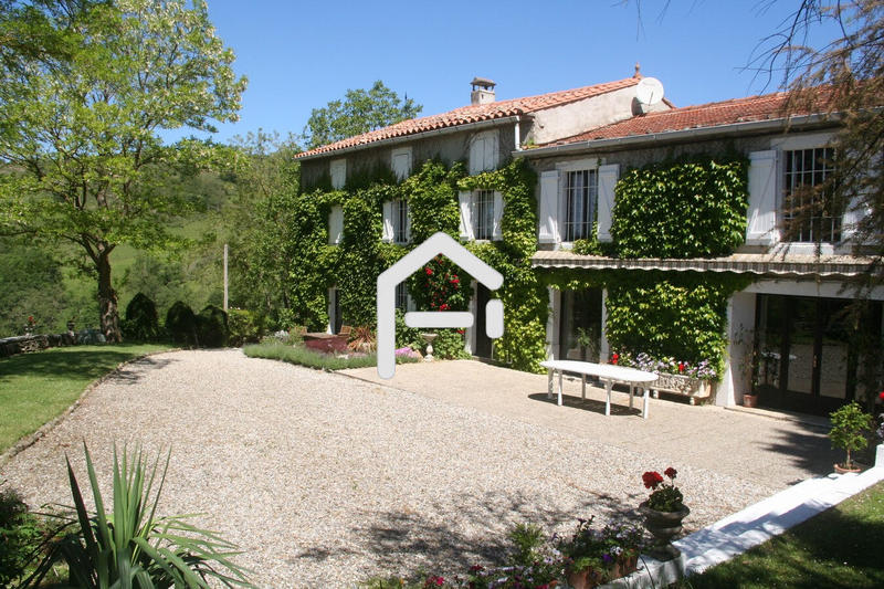 Ferme - 350 m² - 14 pièces