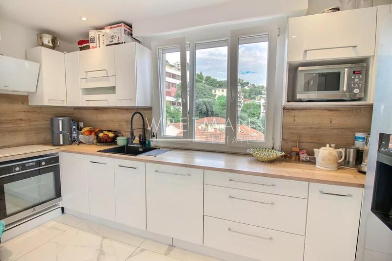 Appartement - 119 m² - 5 pièces