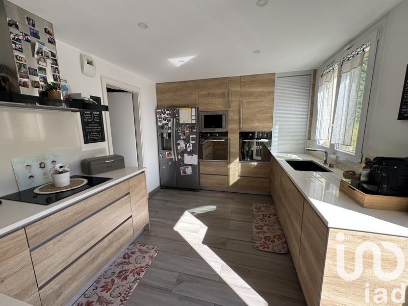 Maison - 191 m² - 7 pièces