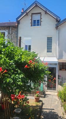 Maison - 100 m² - 6 pièces