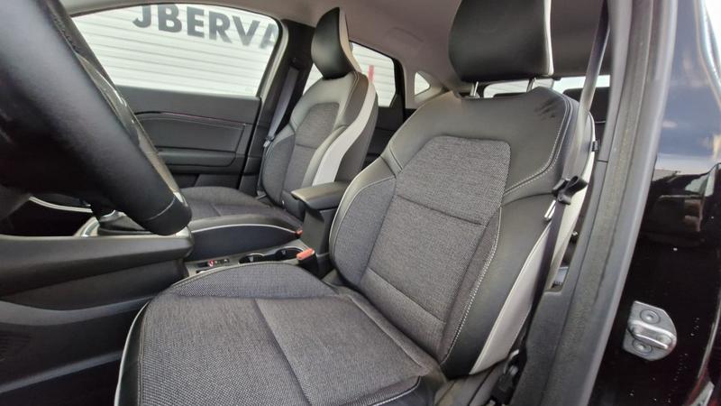 Renault Captur Mild Hybrid 160 Edc Techno