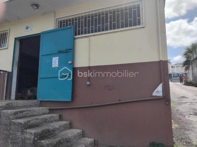 Bureau - 220 m² - 1 pièce