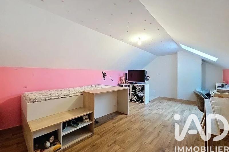 Maison - 100 m² - 6 pièces