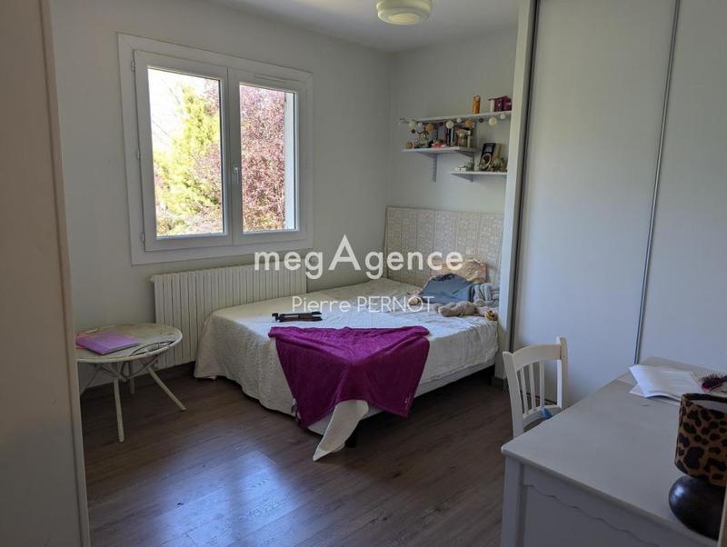 Maison de campagne - 200 m² - 10 pièces