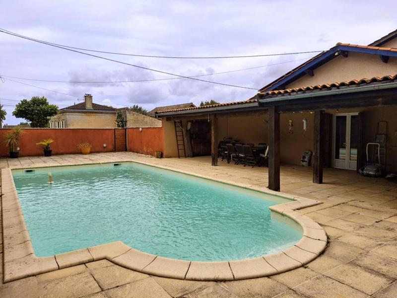 Maison - 160 m² - 5 pièces