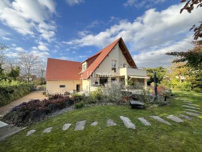 Demeure - 231 m² - 8 pièces