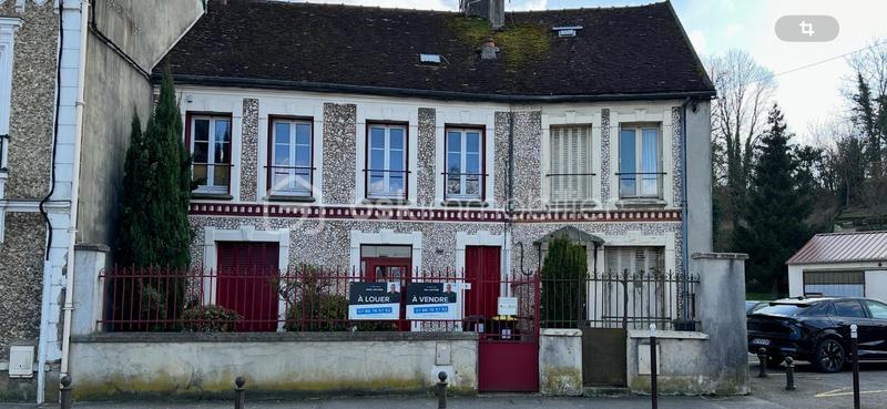 Immeuble - 110 m² - 5 pièces