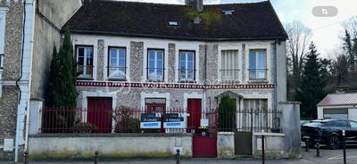 Immeuble - 110 m² - 5 pièces