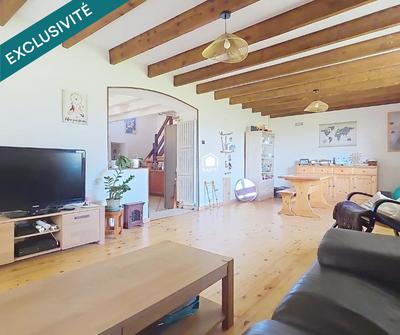 Maison - 235 m² - 7 pièces