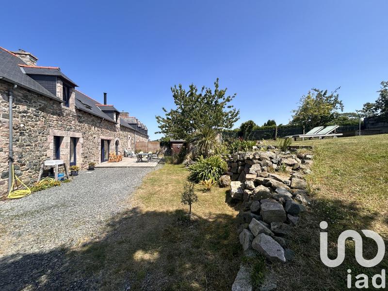 Maison - 167 m² - 6 pièces