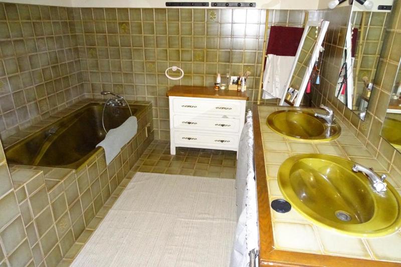 Maison - 160 m² - 8 pièces