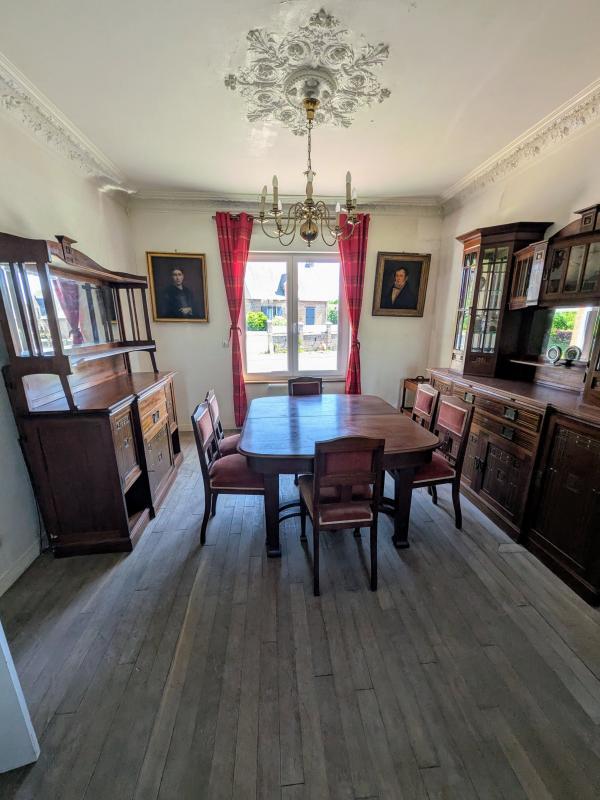 Maison - 153 m² - 5 pièces