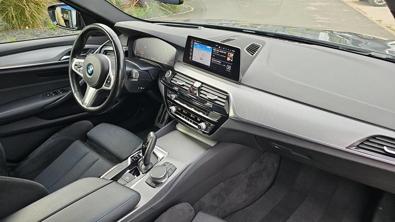 Bmw Série 5 Xdrive Touring 2.0 520da 190.0 m Sport - Toit ouvrant