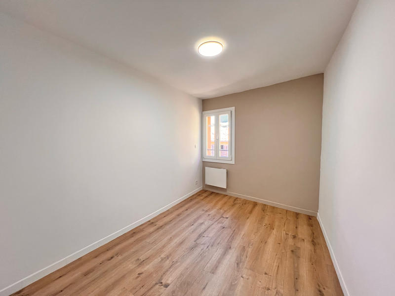 Appartement - 70 m² - 4 pièces