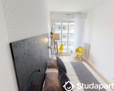 Chambre - 55 m² - 1 pièce