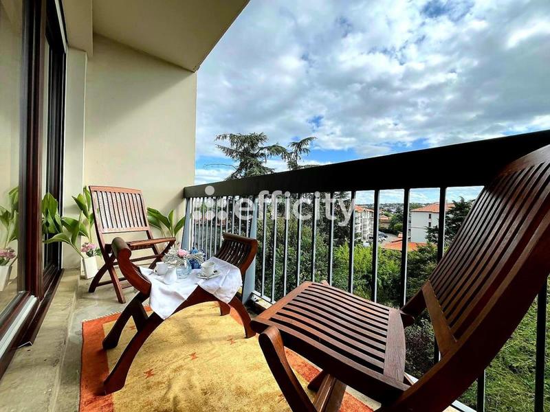 Appartement - 59 m² - 3 pièces