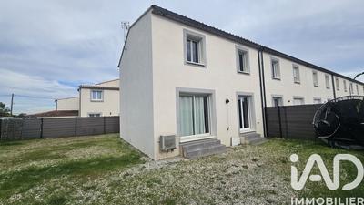 Maison - 95 m² - 5 pièces