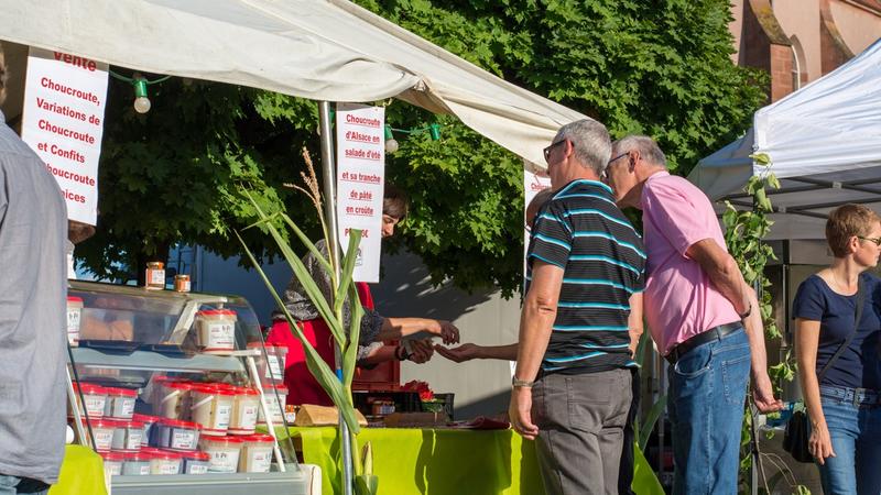 Marché nocturne gourmand