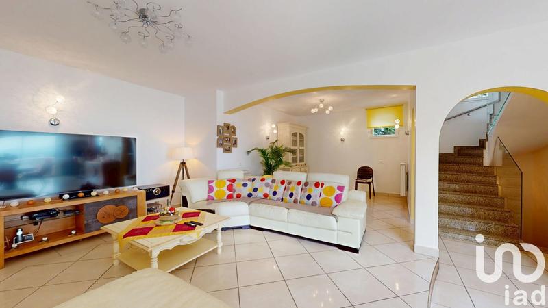 Maison - 155 m² - 5 pièces