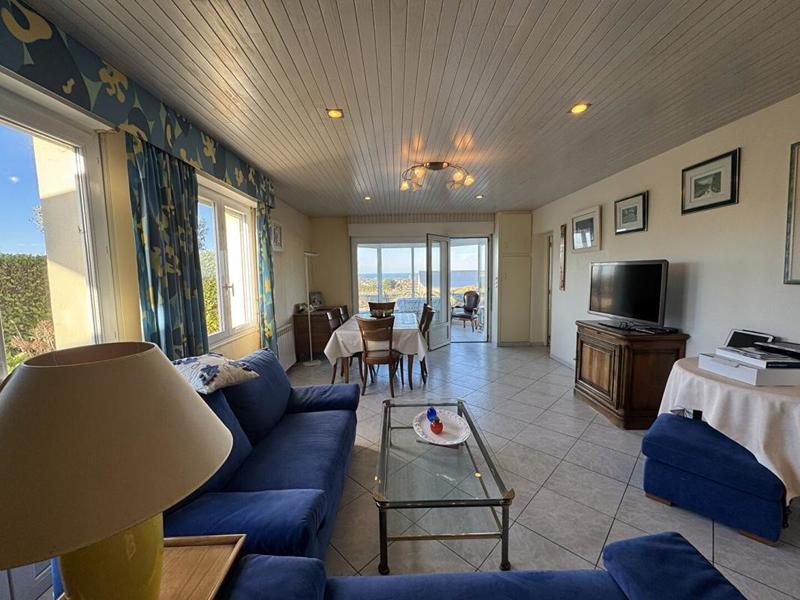 Maison - 209 m² - 9 pièces