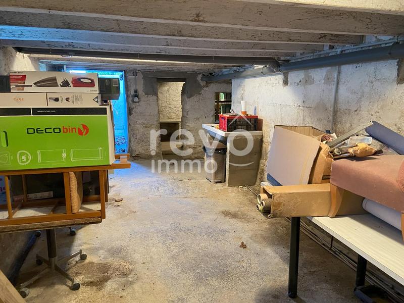 Maison - 145 m² - 9 pièces