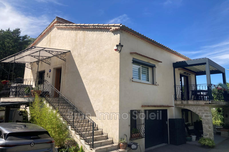 Villa - 135 m² - 4 pièces