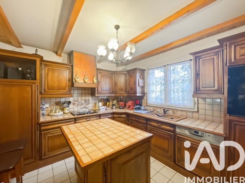 Maison - 173 m² - 7 pièces