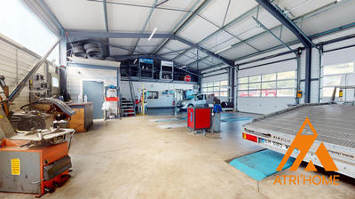 Fonds de commerce - 2 000 m²