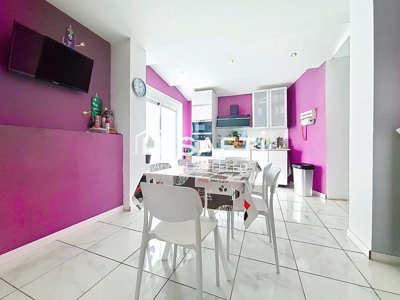 Maison de ville - 105 m² - 4 pièces