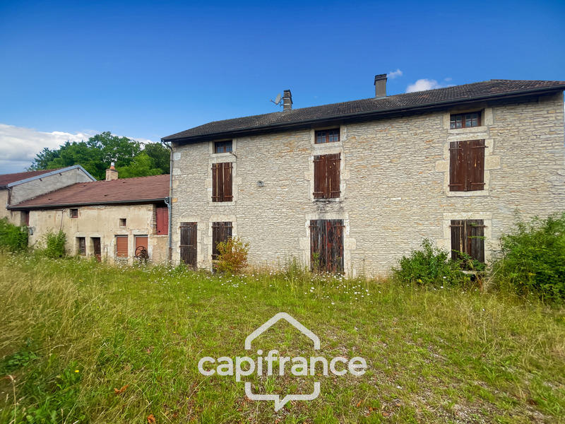 Maison - 150 m² - 8 pièces