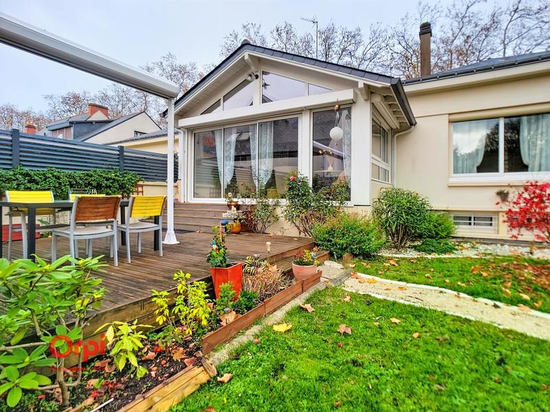 Maison - 180 m² - 6 pièces