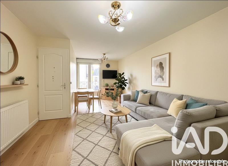 Maison - 203 m² - 10 pièces