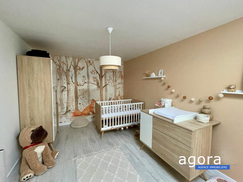 Maison - 180 m² - 6 pièces