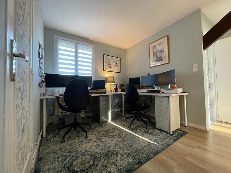 Appartement - 136 m² - 6 pièces