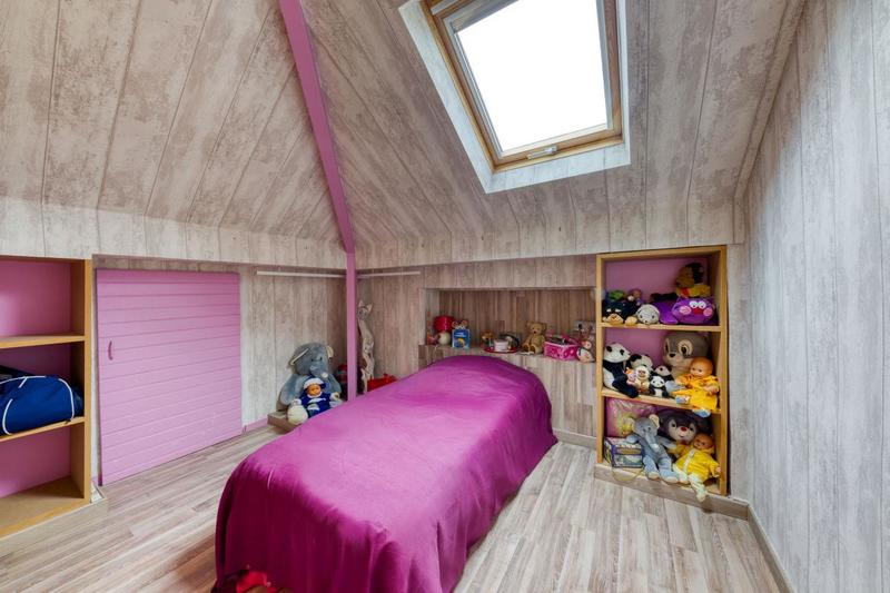 Maison - 177 m² - 5 pièces