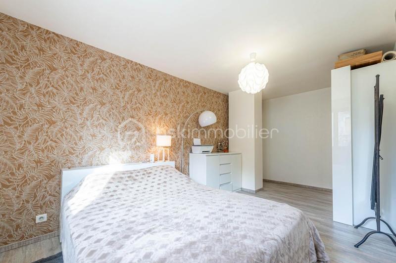 Appartement - 108 m² - 4 pièces