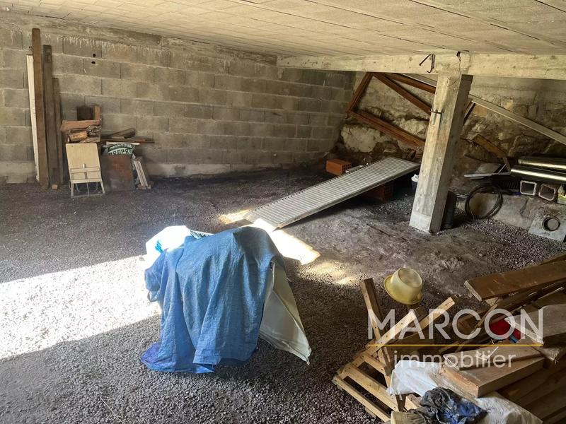 Maison - 157 m² - 3 pièces