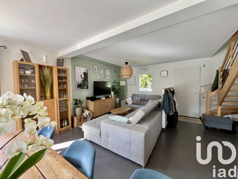 Maison - 104 m² - 5 pièces