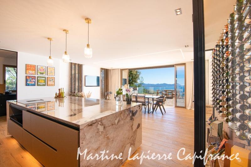 Maison d'architecte - 350 m² - 6 pièces